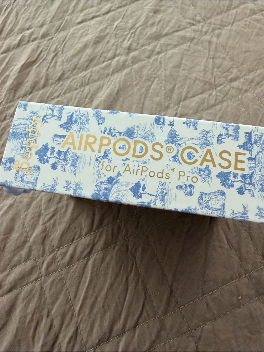 Poppy Blue Toile AirPods Pro Case with Gold Clip